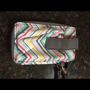 Thirty-one wallet with cellphone holder